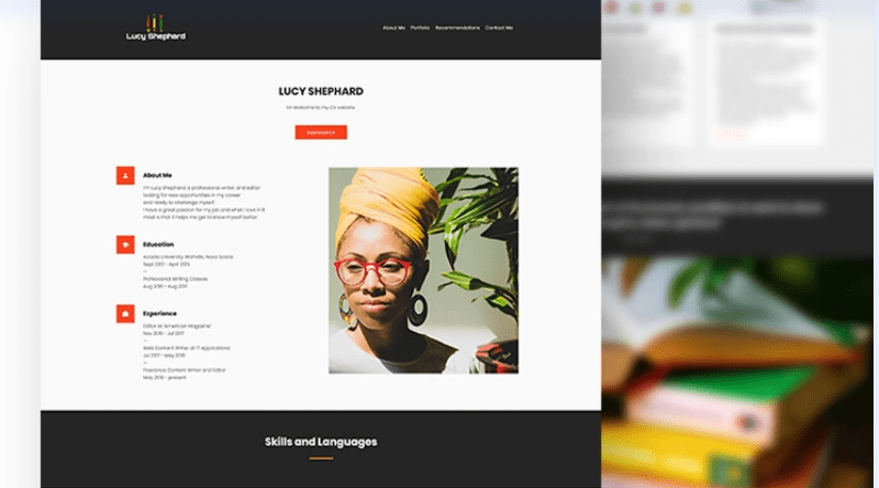 writer and editor CV Renderforest