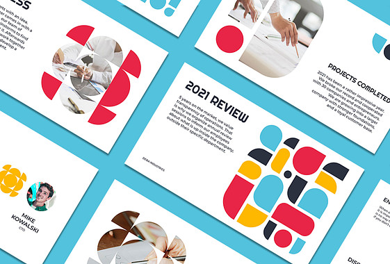 年間事業報告書のスライド