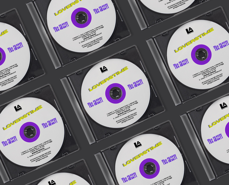 Zoomed Compact Discs with Transparent Cases