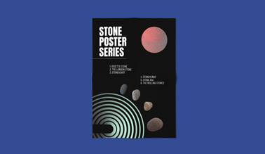 Полусвернутый Постер на Синем Фоне