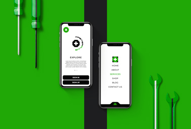 Dos iPhones verticales junto a herramientas de reparación