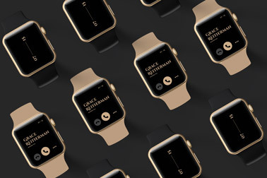 Apple Watches isométriques attachées sur une surface noire
