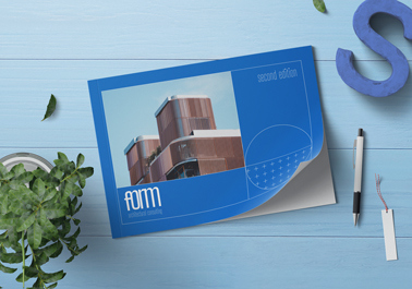 Scrapbook avec un stylo, vue en plongée