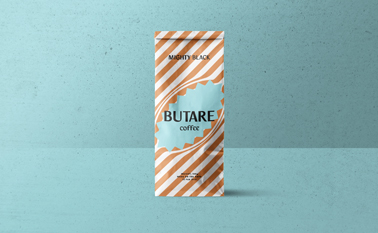 نظرو أمامية على عبوة قهوة مخططة