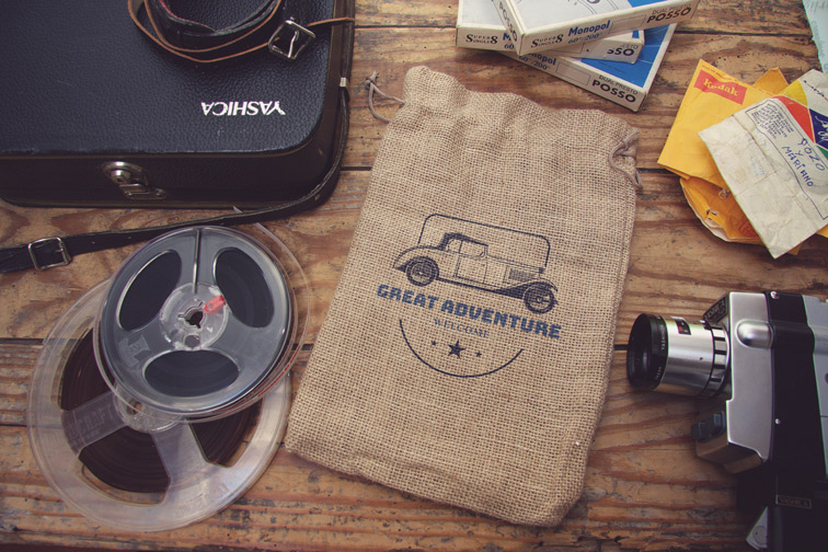 木製の背景にヴィンテージ品