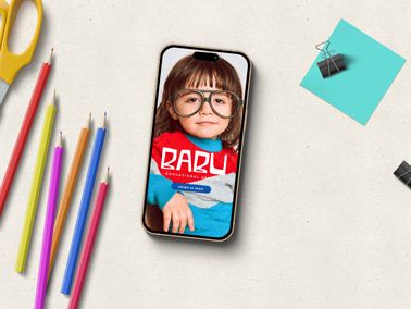 iPhone 14 Pro Max With Pencils