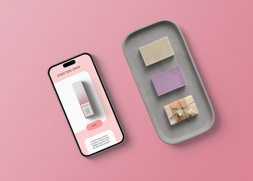 Три мыла и iPhone, высокий ракурс