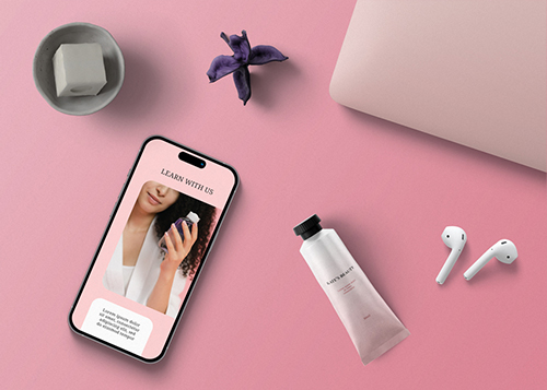 Тюбик крема, AirPods и iPhone