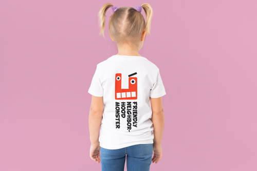 Stüdyodaki Çocuğun Arkadan Görünüşü