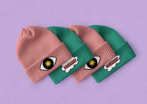 Vista de ángulo alto de colección de gorros