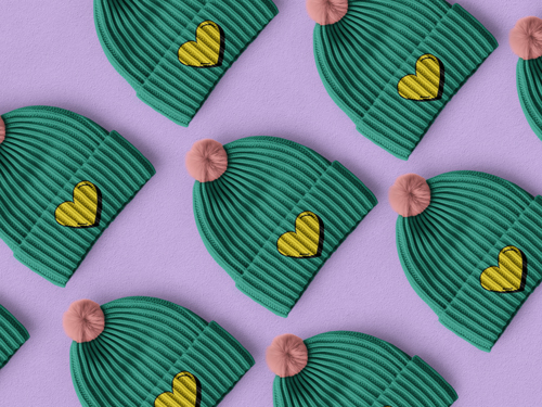 Vista superior de gorros de invierno