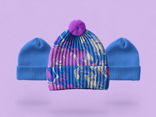 Tres gorros, uno más adelante