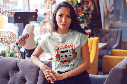 Frau trägt ein T-Shirt Halbansicht