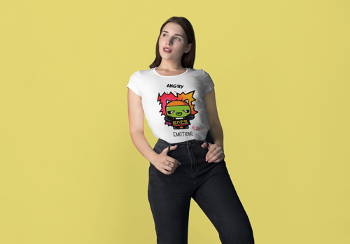 Mujer mirando hacia un lado