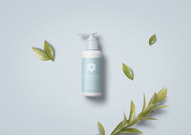 小さな化粧品オイルボトル