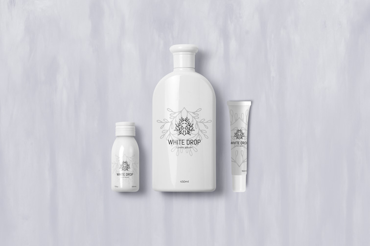 クリームチューブと化粧品容器