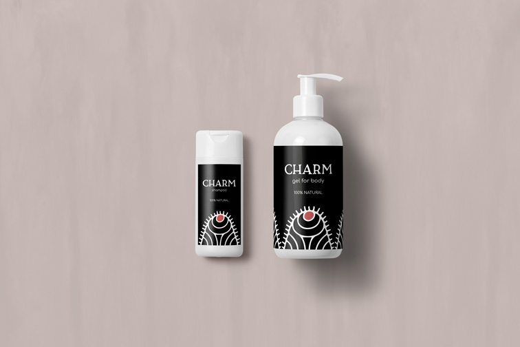 シャンプーとシャワージェルのボトル