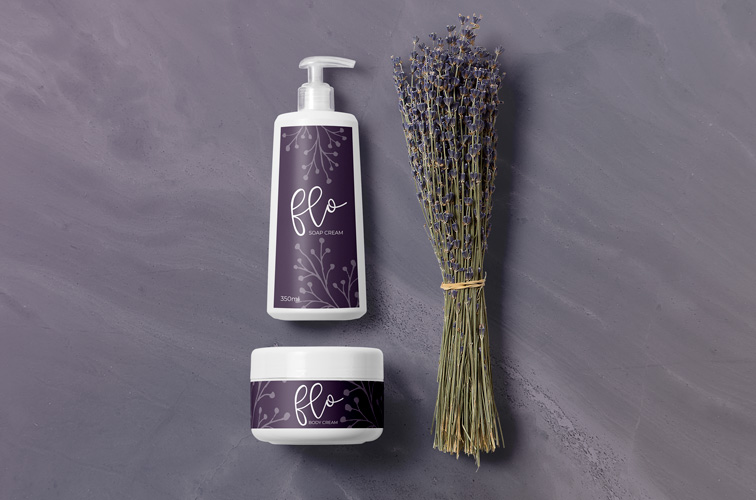 天然せっけんのボディクリームの容器