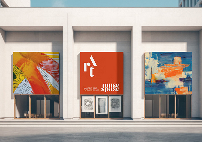 Outdoor Museum Displays